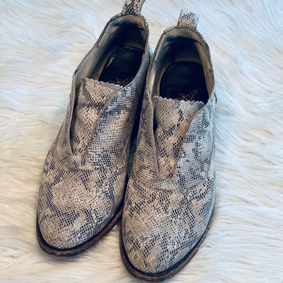 Freebird by Steven Python Gray Sadie Oxfords - Picture 4 of 15